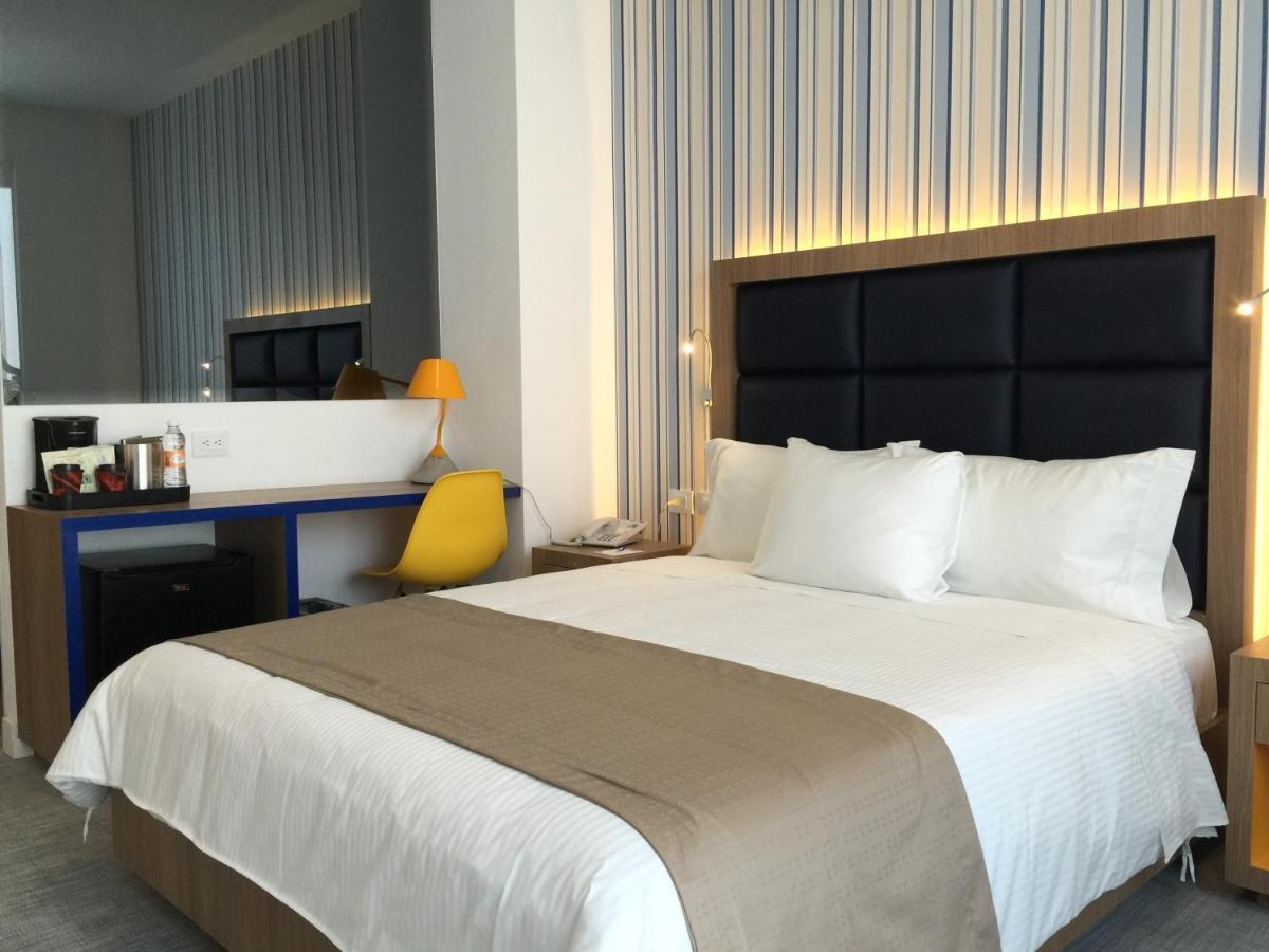 Tryp By Wyndham Mexico City World Trade Center Area Zimmer foto